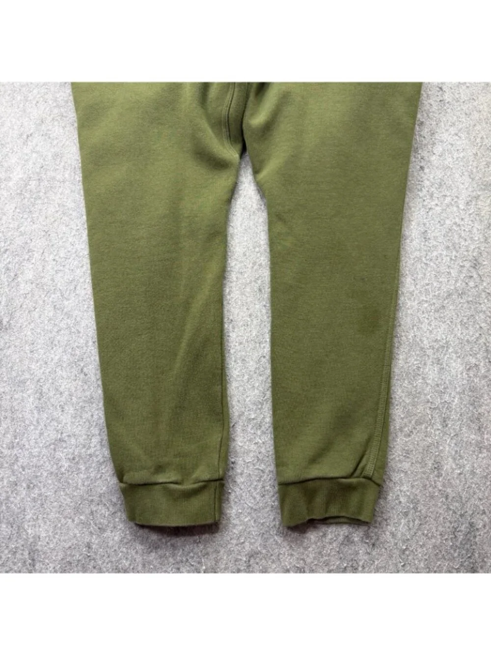 Nike Sportswear Club Fleece Joggers Men M Green Tapered 29